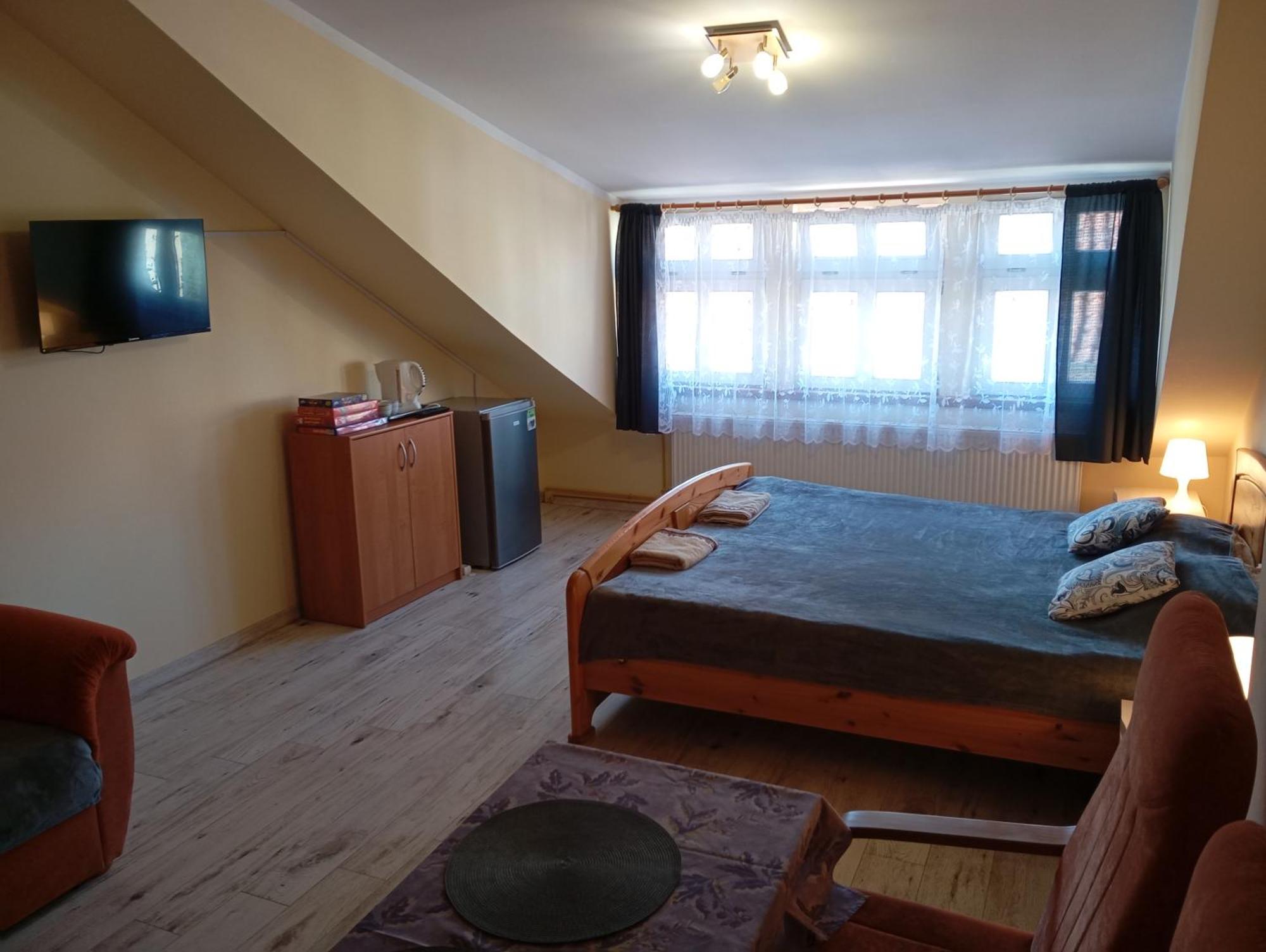Pokoje Goscinne U Anka Reszel Εξωτερικό φωτογραφία